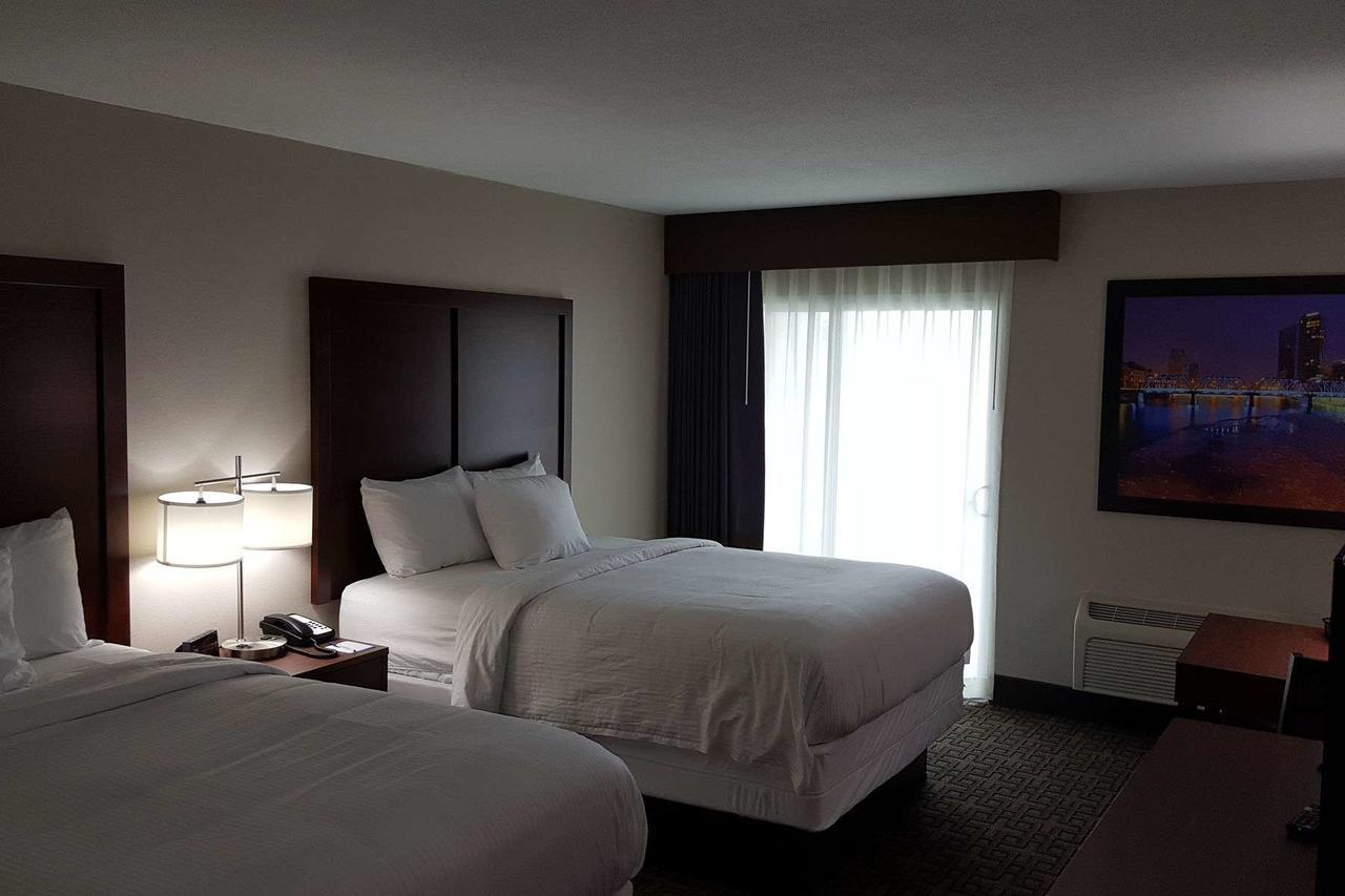 Hotel Baymont By Wyndham Grand Rapids Near Downtown Wyoming Esterno foto