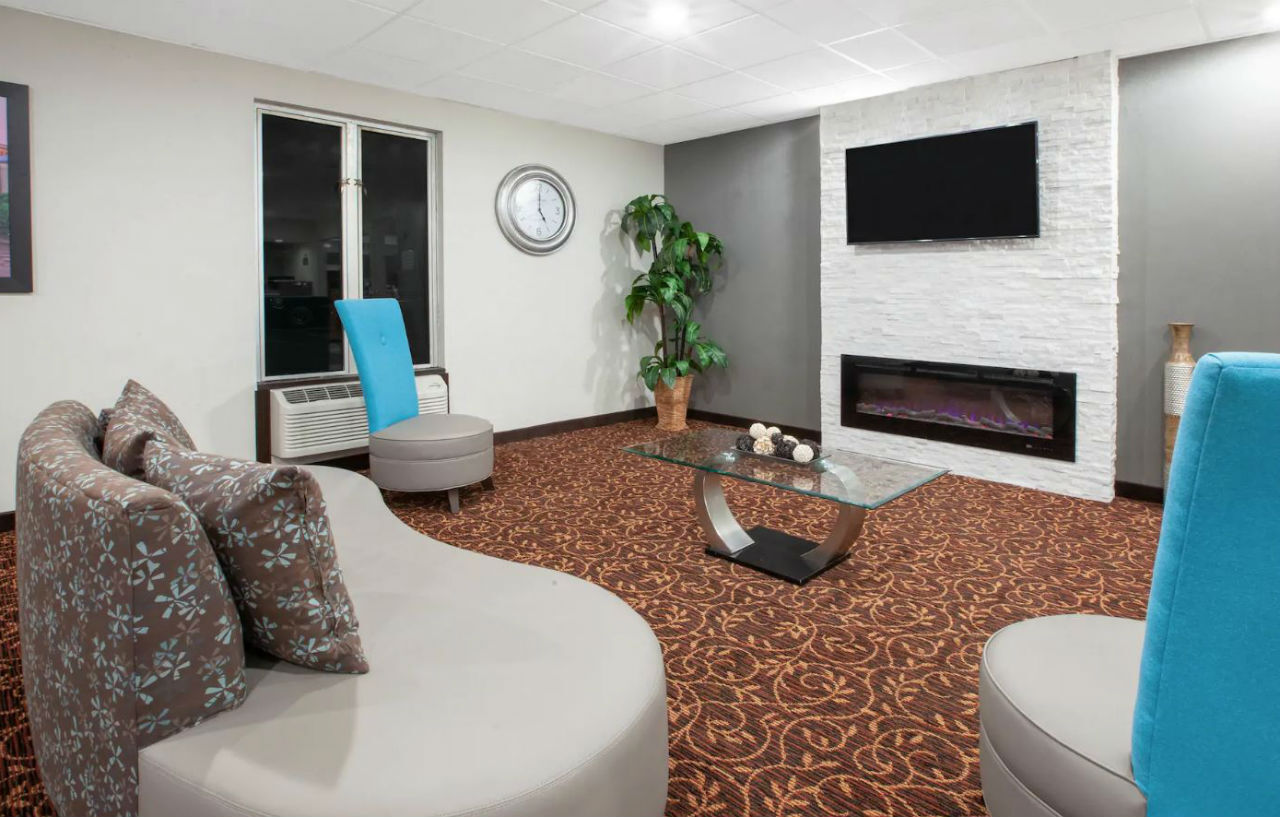 Hotel Baymont By Wyndham Grand Rapids Near Downtown Wyoming Esterno foto